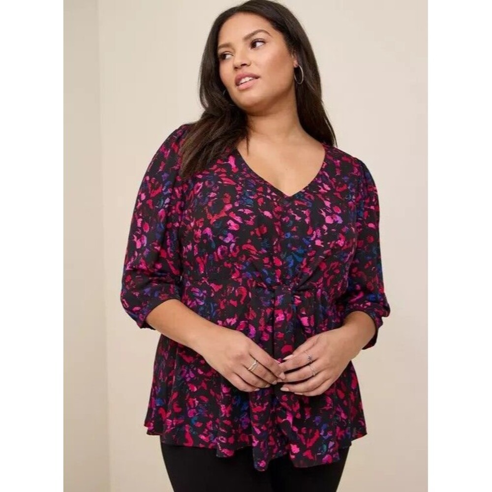 Torrid Size 3 Blouse Leopard Print Georgette Pullover Tie-Front Vneck 3/4 Sleeve